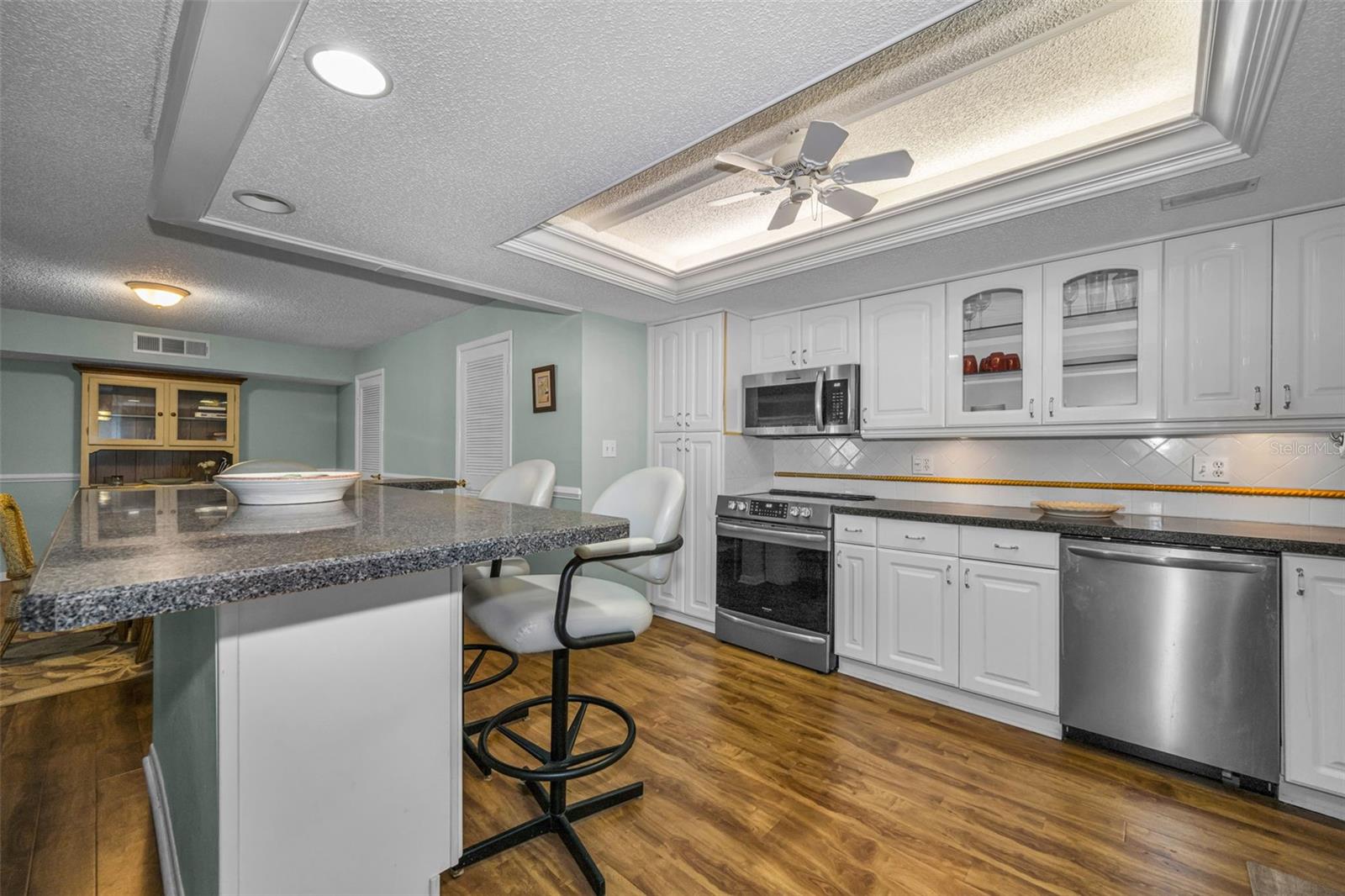 851 Bayway Blvd #101 Property Photo 11