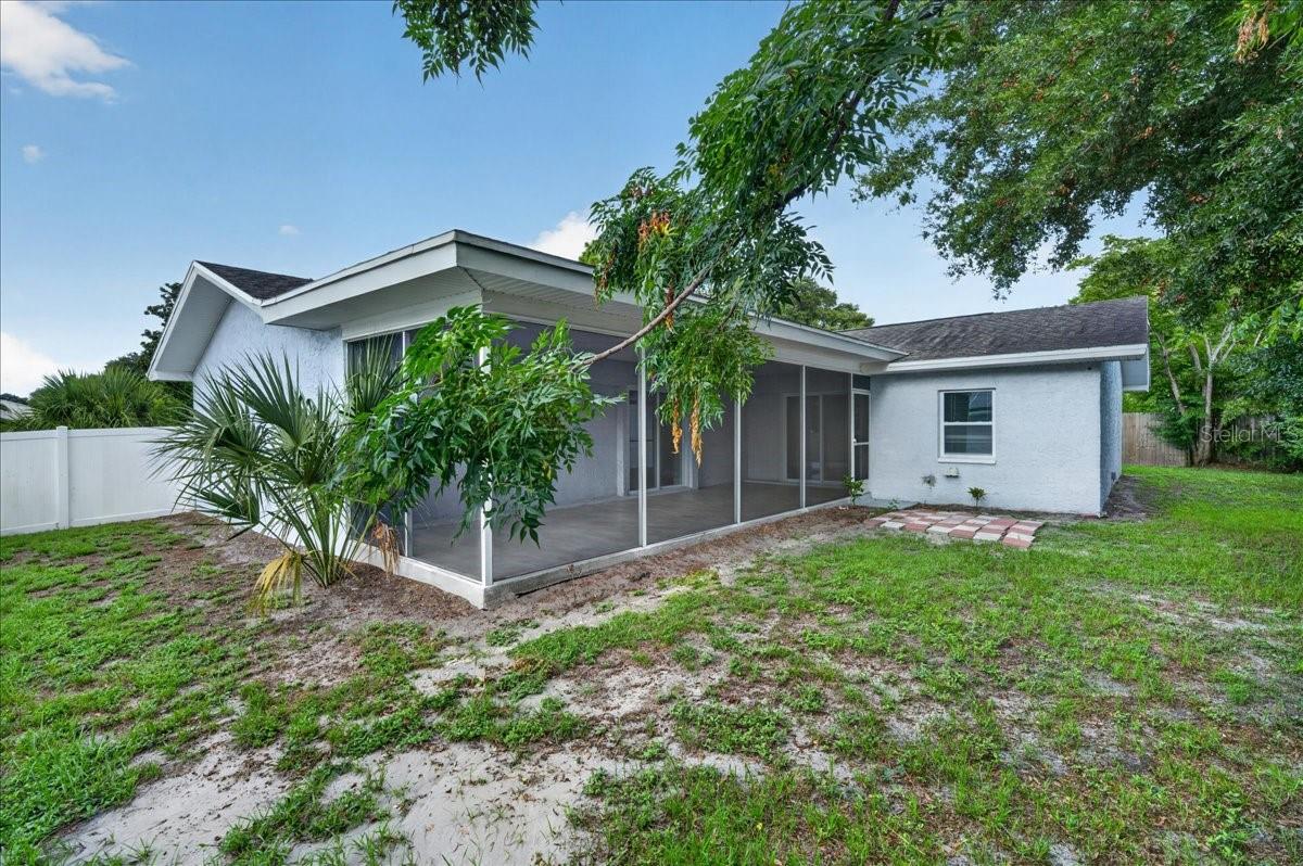 2964 Meadow Oak Dr S Property Photo 43