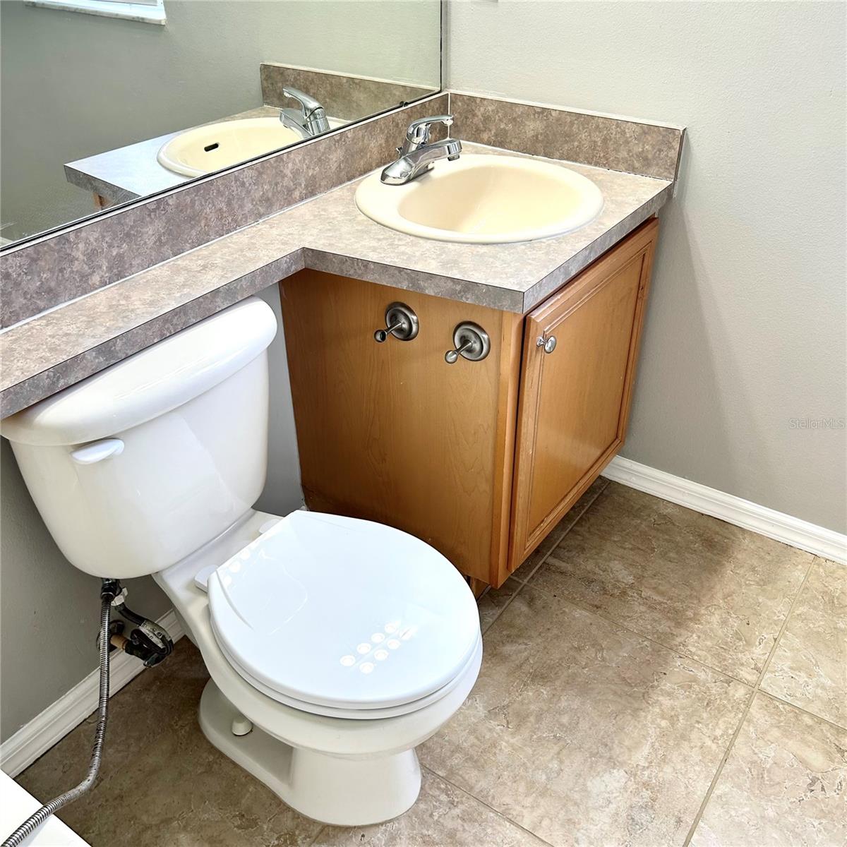 504 Maple Pointe Dr Property Photo 18
