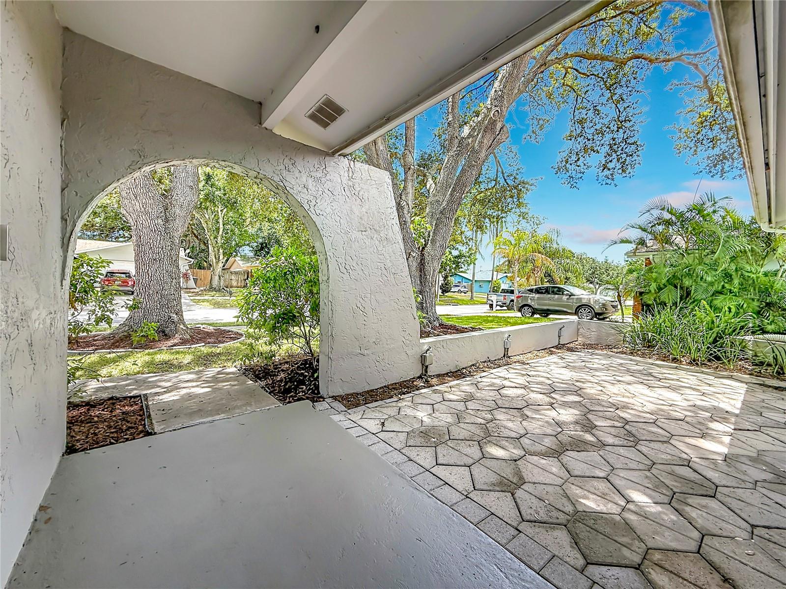 1405 Overcash Dr Property Photo 3