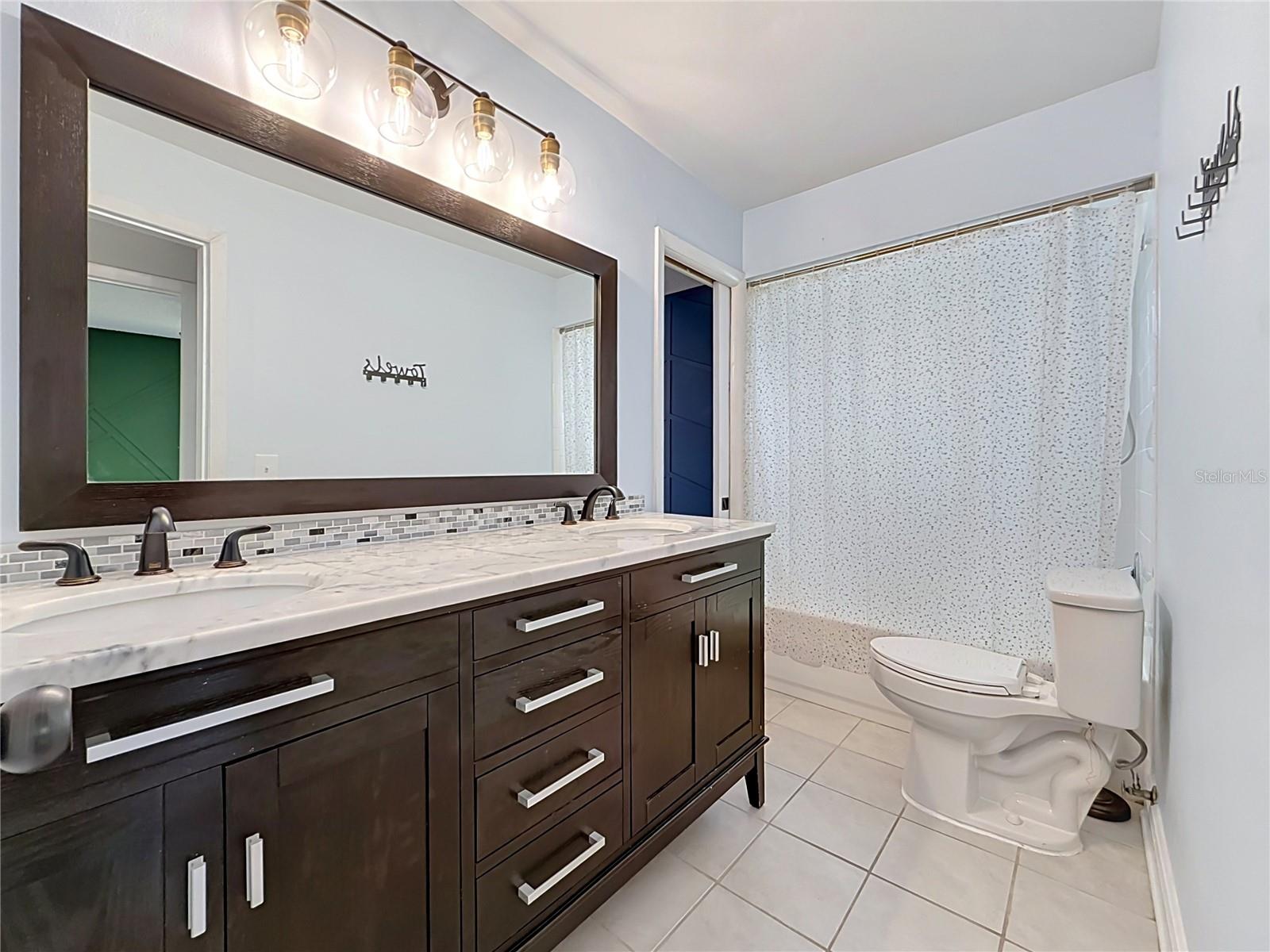 1405 Overcash Dr Property Photo 23