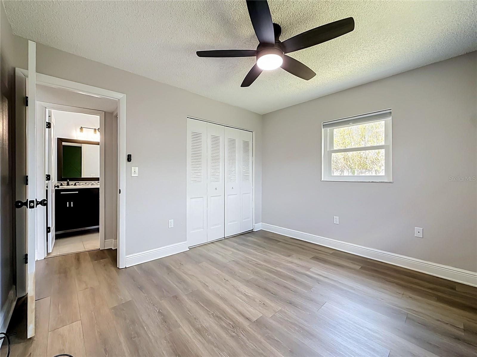 1405 Overcash Dr Property Photo 27