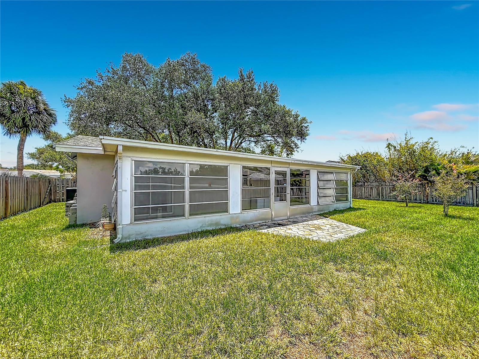 1405 Overcash Dr Property Photo 33