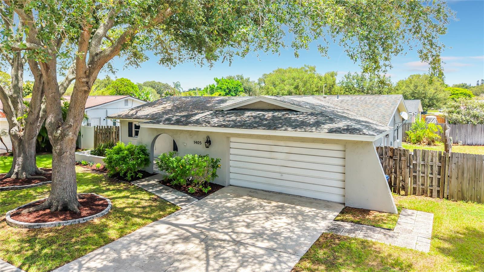 1405 Overcash Dr Property Photo 38