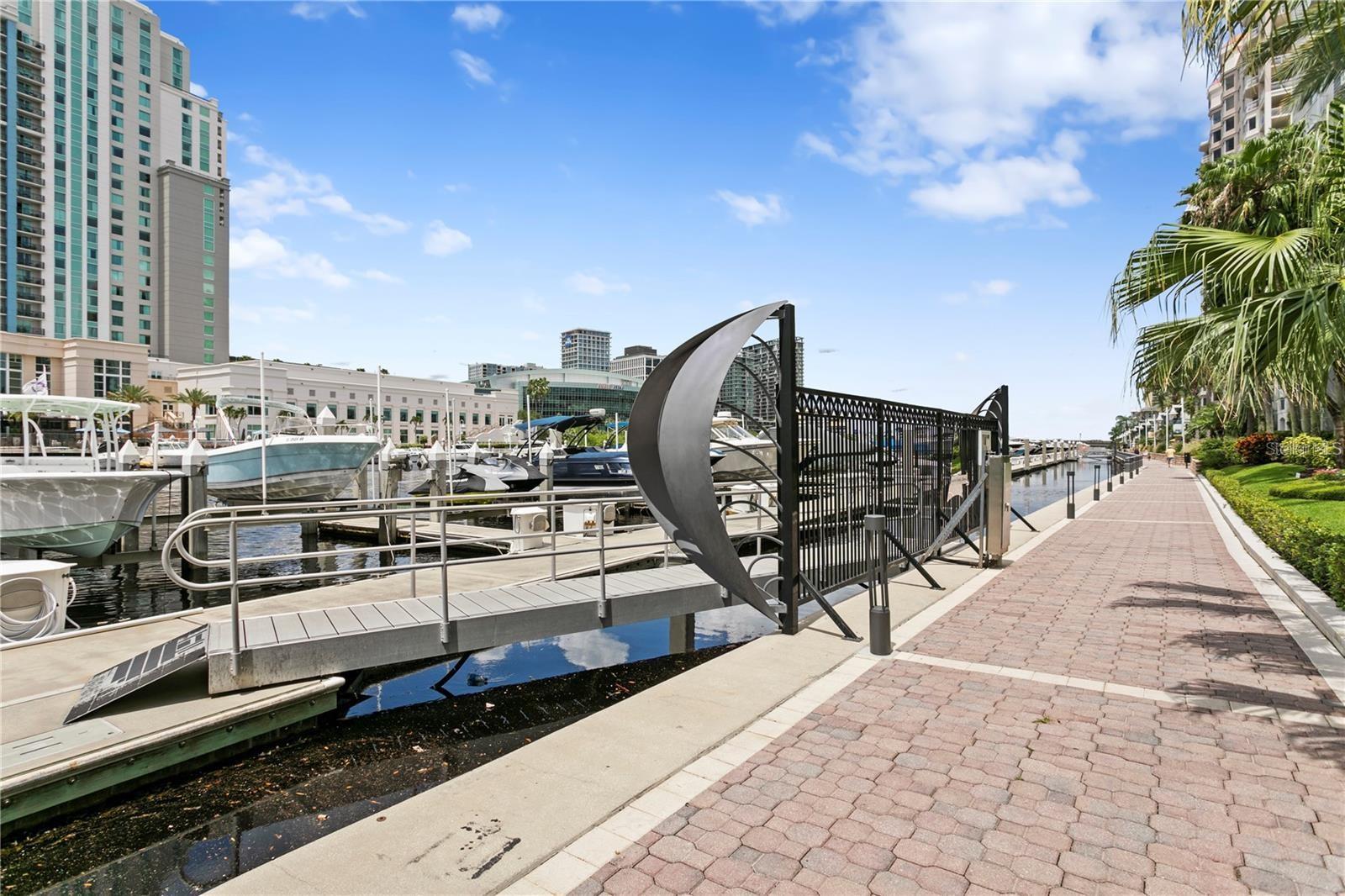 700 S Harbour Island Blvd #137 Property Photo 27