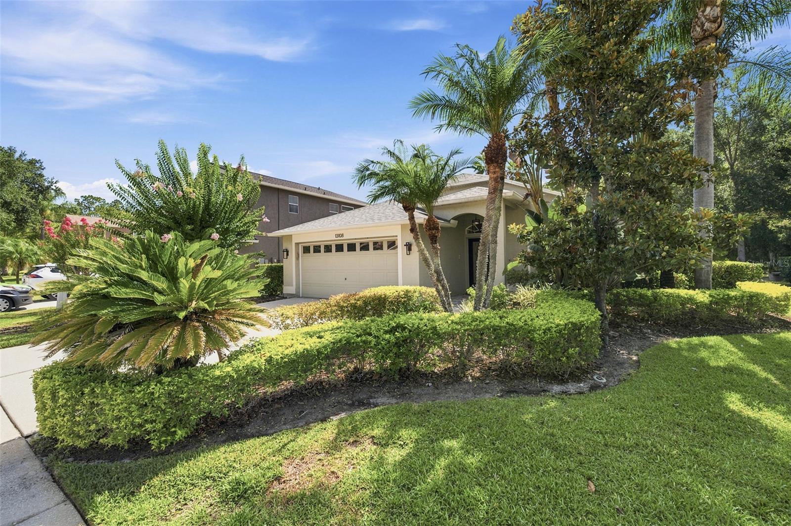 13108 Royal George Ave Property Photo 3