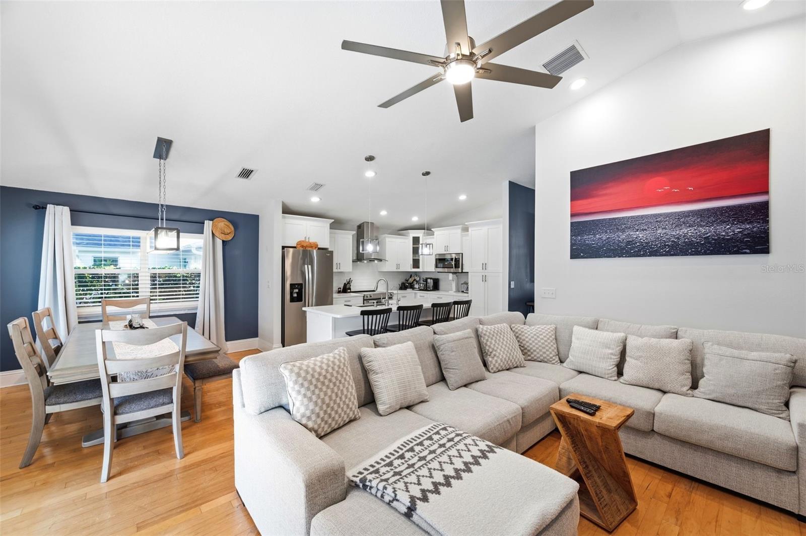 13108 Royal George Ave Property Photo 27