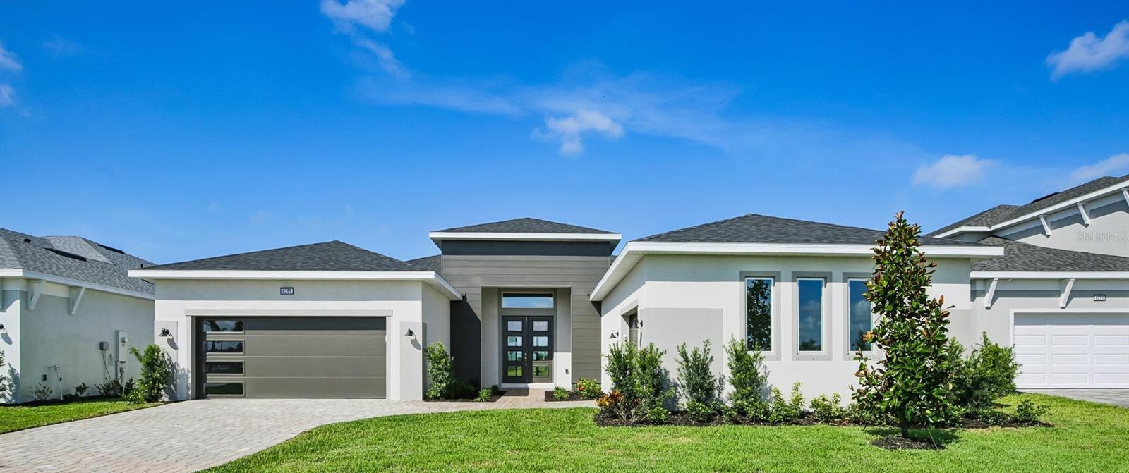 8255 GOLDEN BEACH CT Property Photo 1