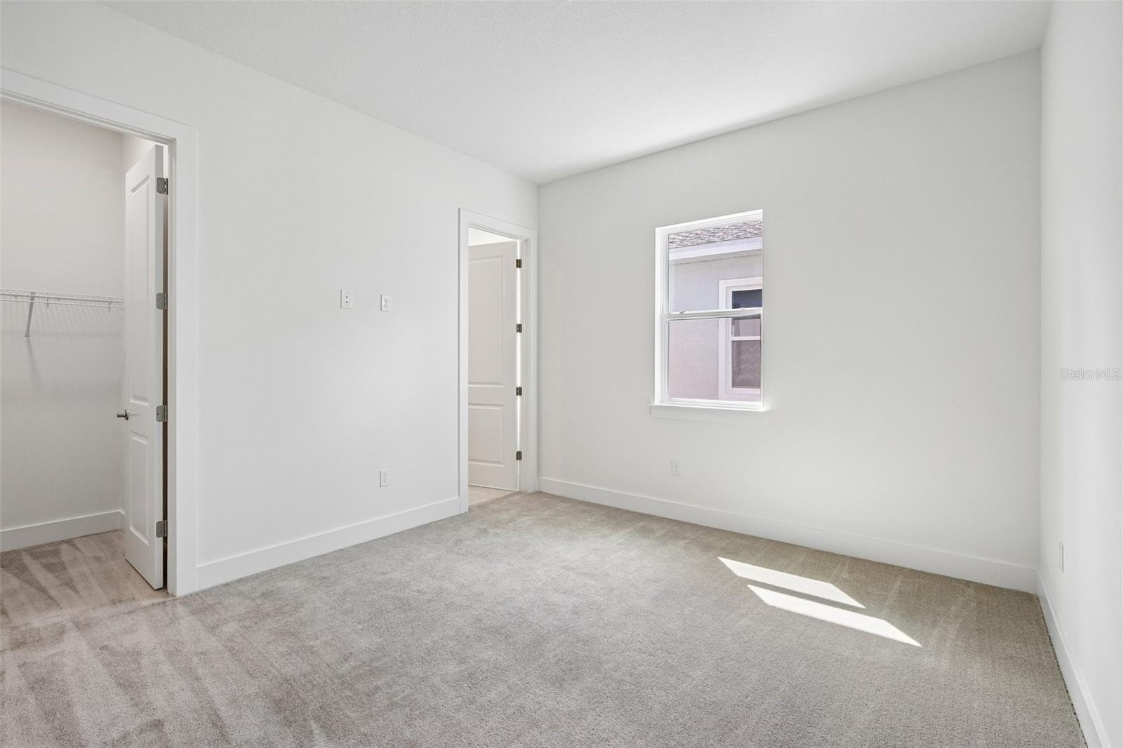 8255 Golden Beach Ct Property Photo 32