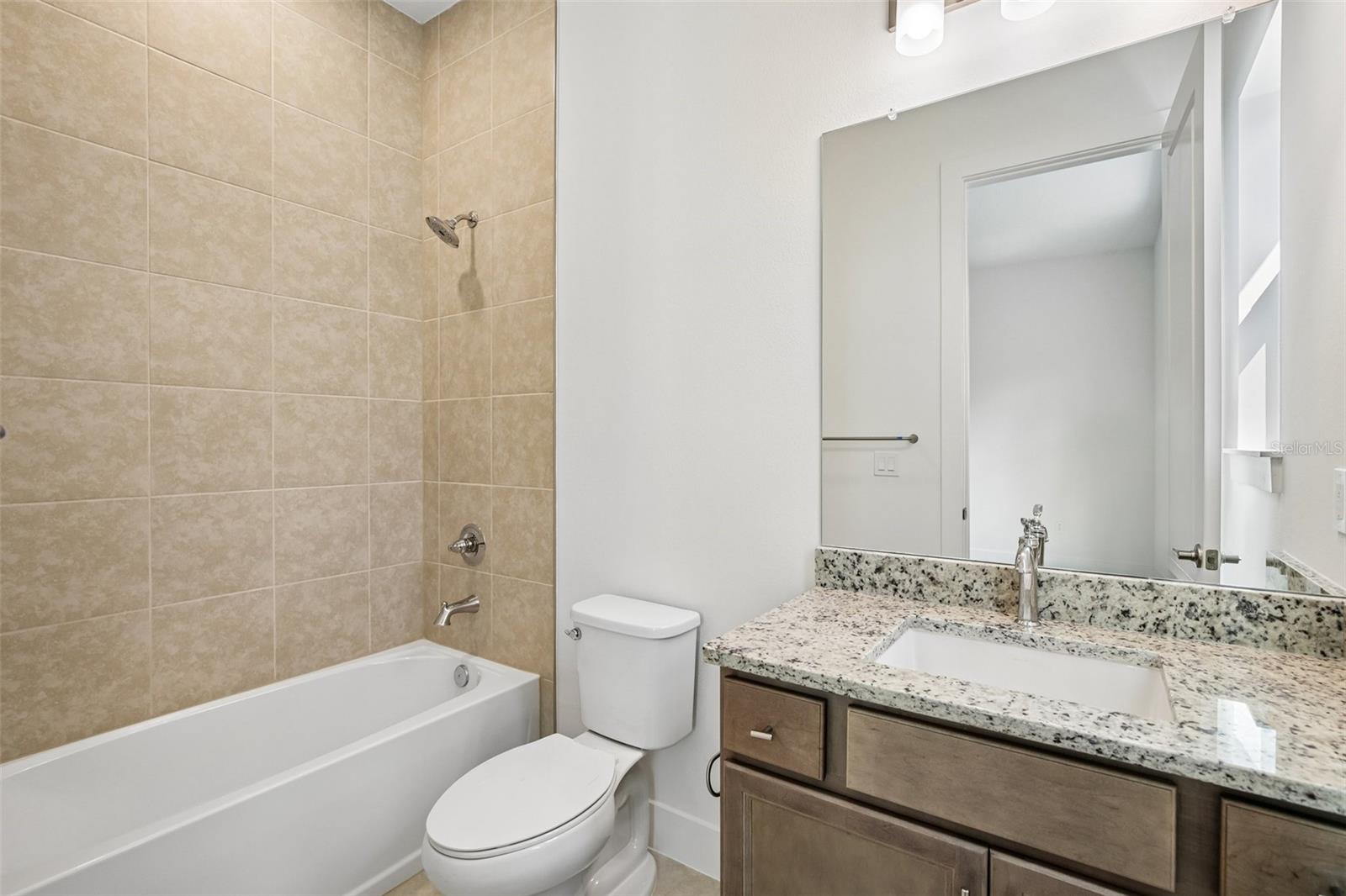 8255 Golden Beach Ct Property Photo 34