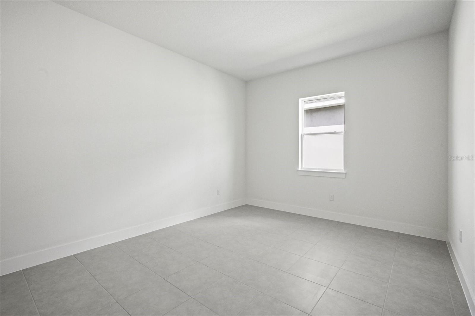 8255 Golden Beach Ct Property Photo 35
