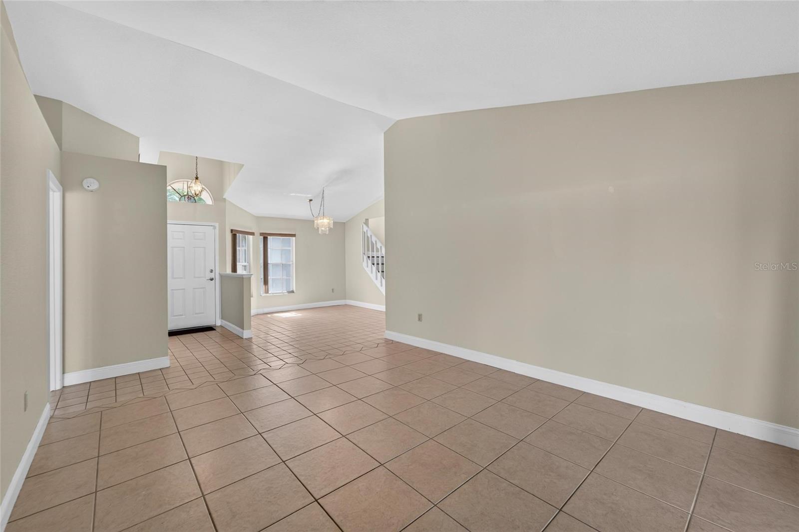 5309 St Lucia Dr Property Photo 6