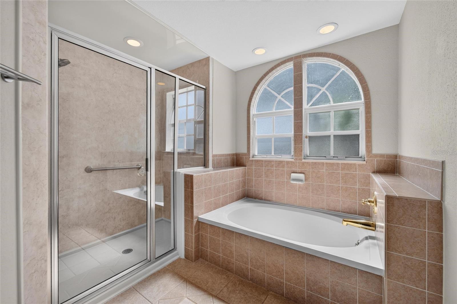 5309 St Lucia Dr Property Photo 17