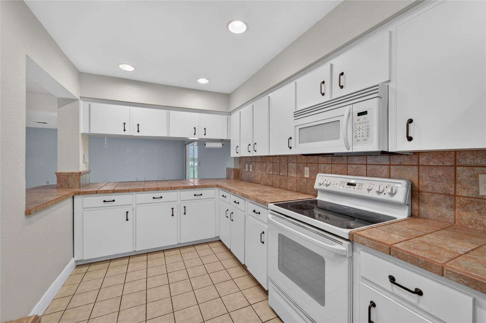 5309 St Lucia Dr Property Photo 41