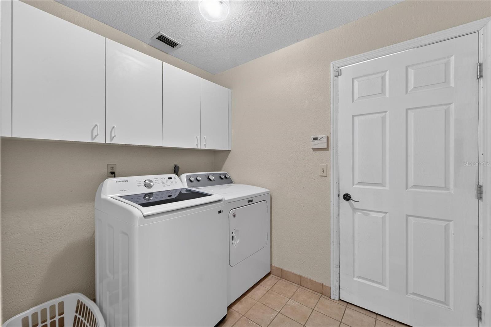 5309 St Lucia Dr Property Photo 70