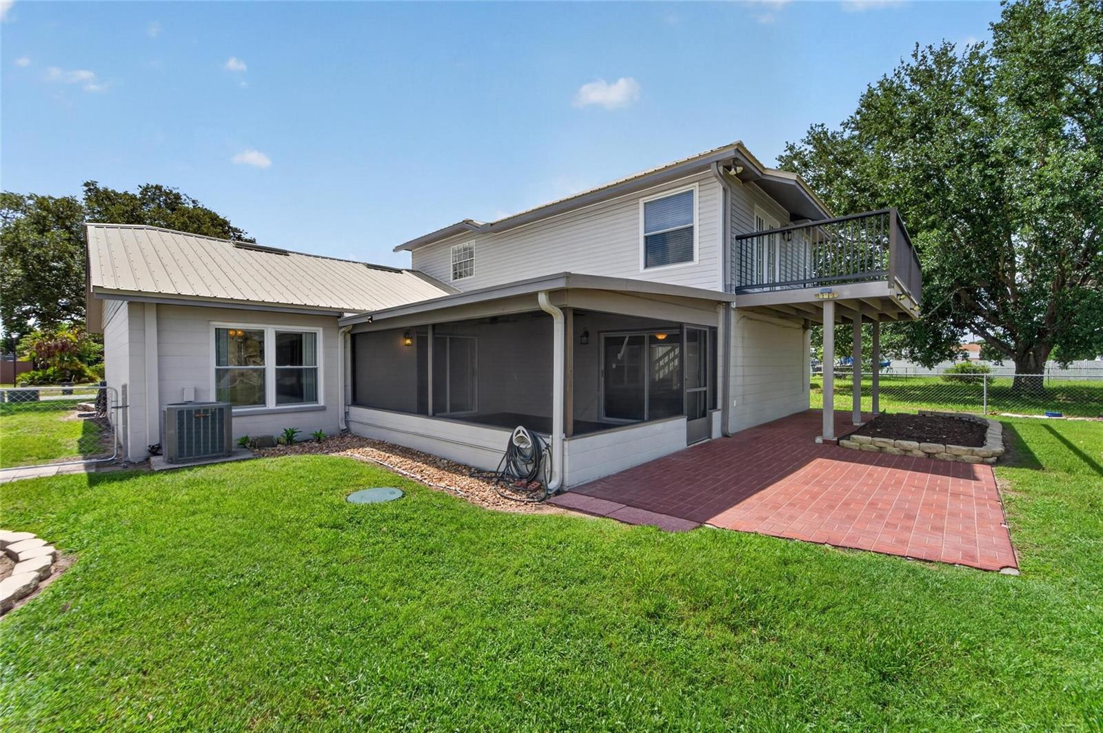 5309 St Lucia Dr Property Photo 77