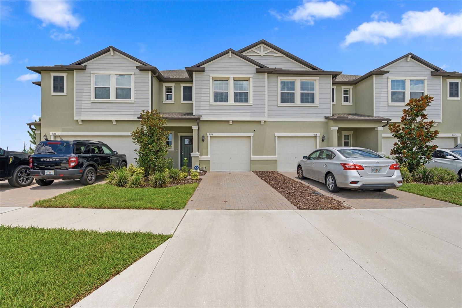 9124 Gallantree Pl Property Photo 1