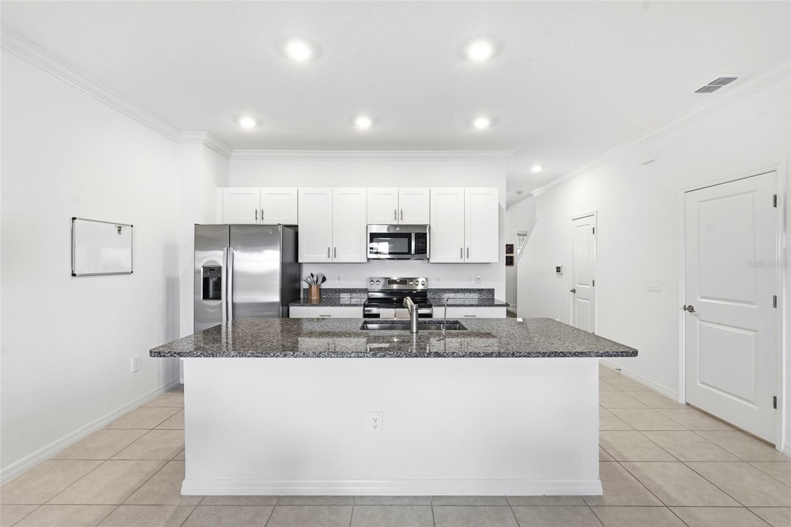 9124 Gallantree Pl Property Photo 8