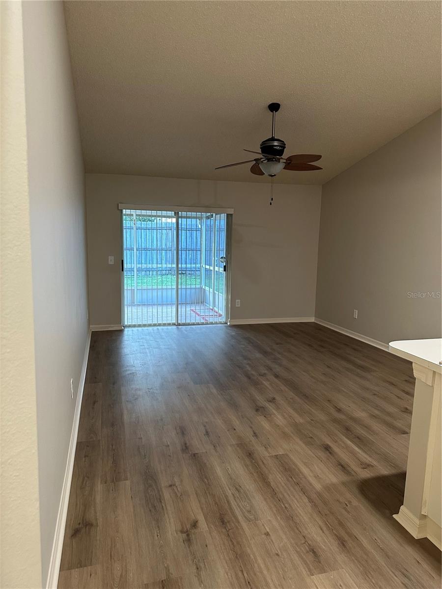 9765 Fox Chapel Rd Property Photo 12