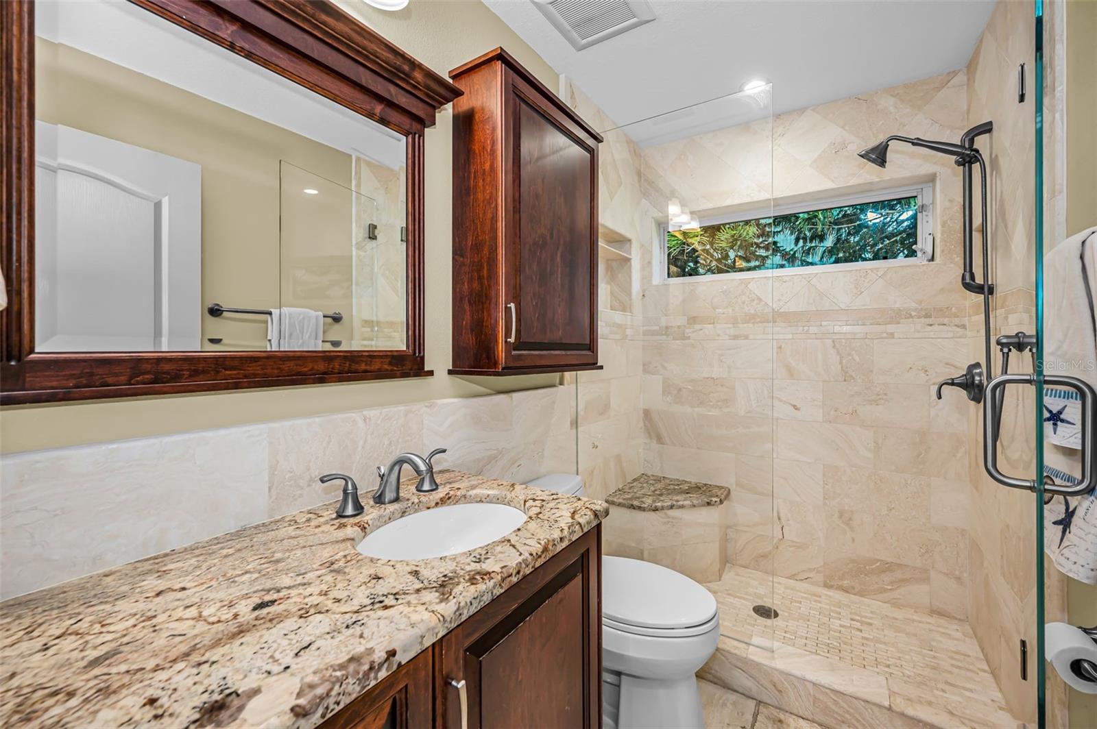4084 Ligustrum Dr Property Photo 21