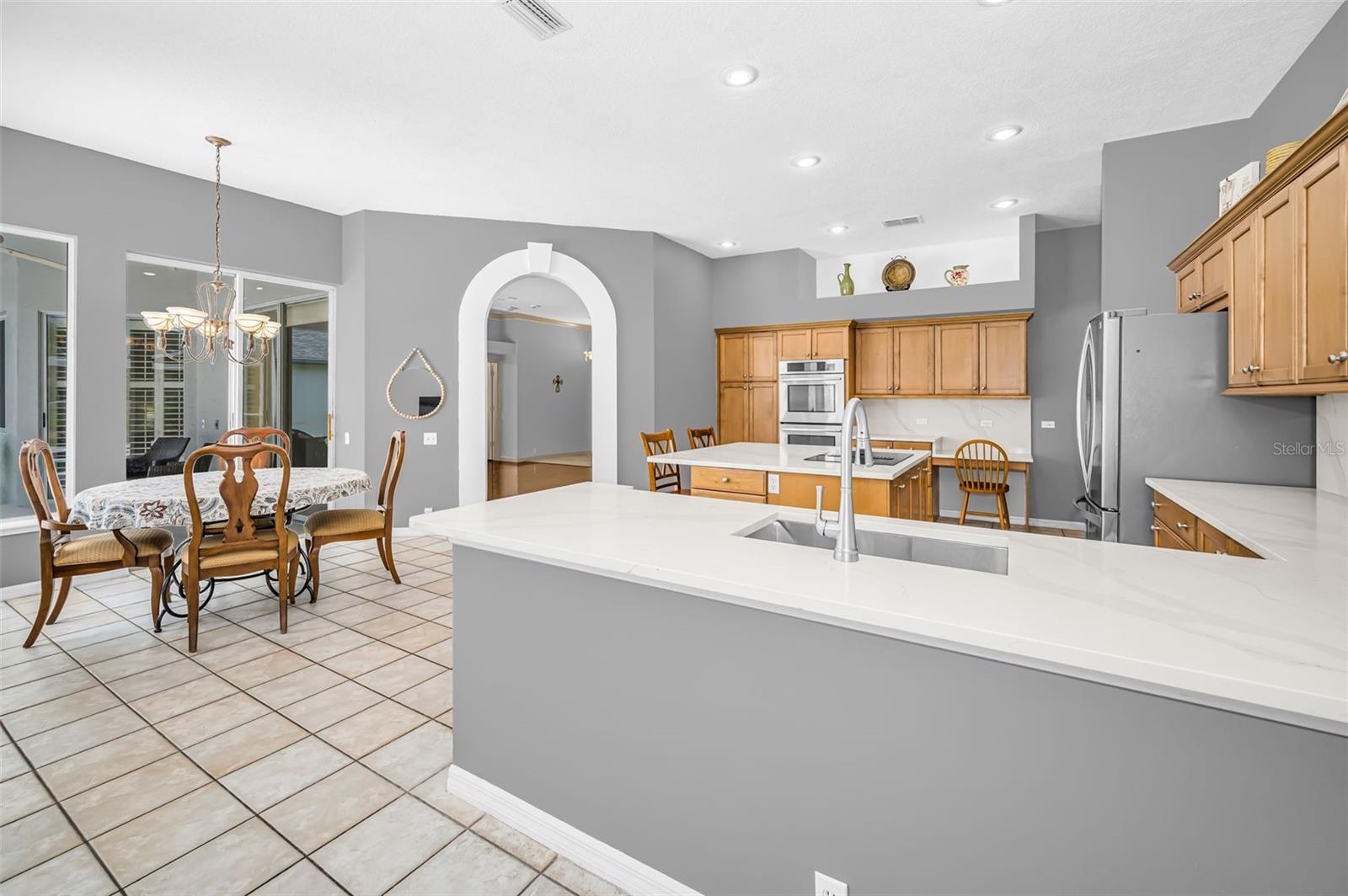 4084 Ligustrum Dr Property Photo 56