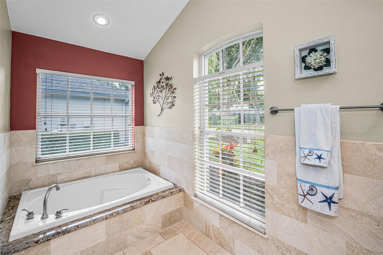 4084 Ligustrum Dr Property Photo 62