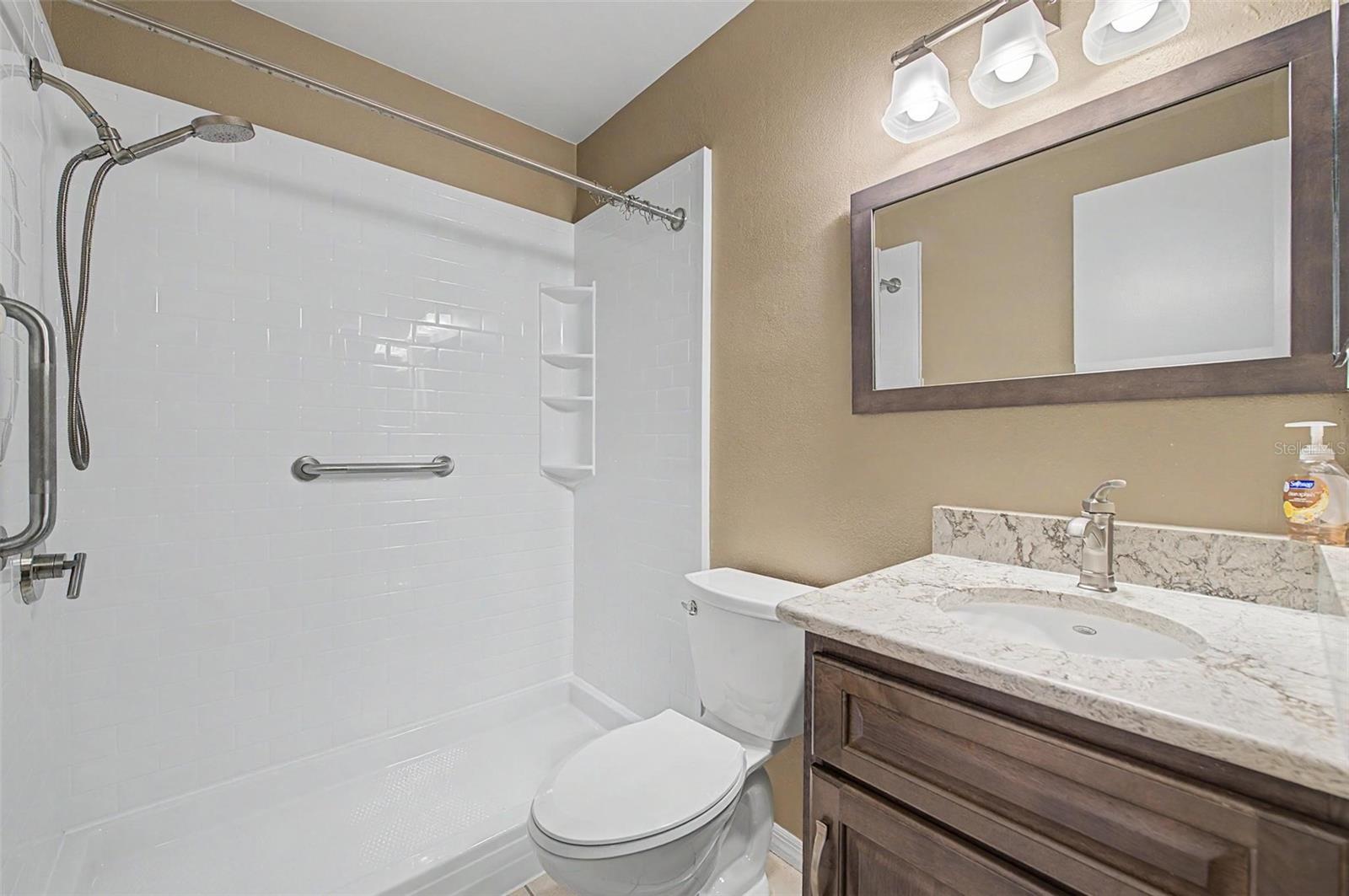 1905 Hanson Ct #305 Property Photo 26