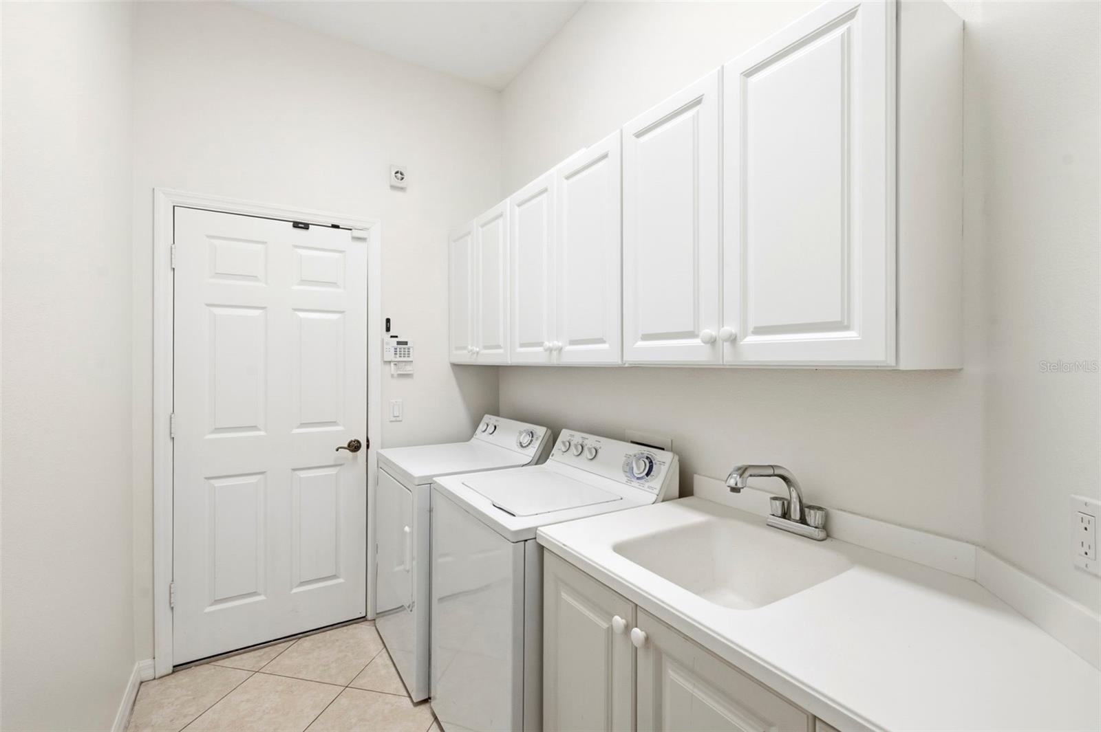 13860 Siena Loop Property Photo 32
