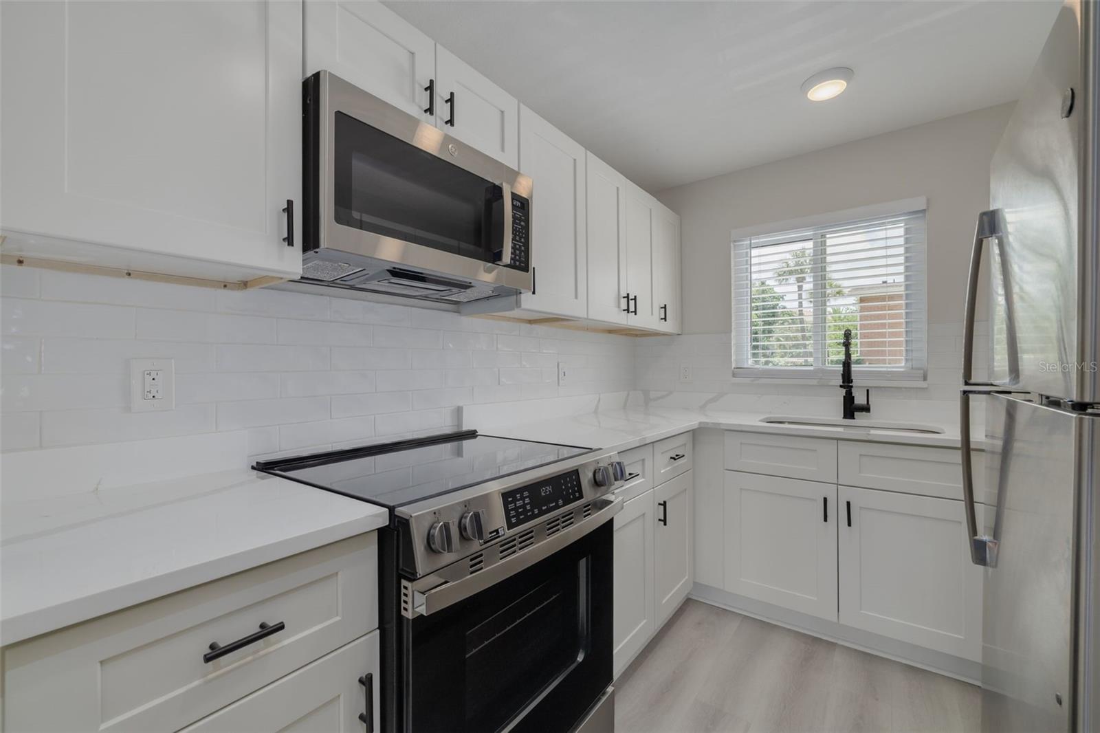 4550 Overlook Dr Ne #155 Property Photo 13