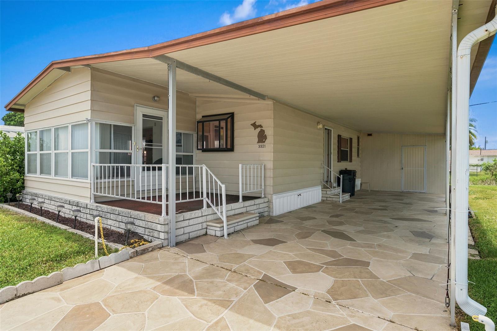 3321 CHATFORD DR Property Photo 1