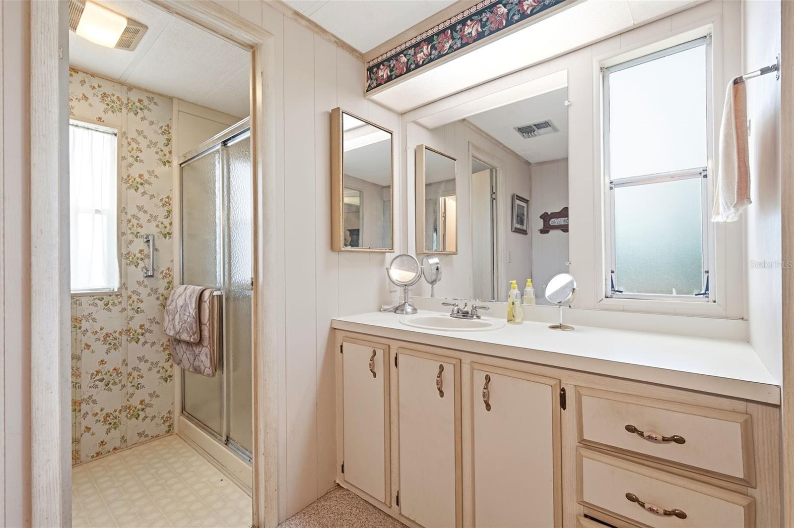 3321 Chatford Dr Property Photo 14