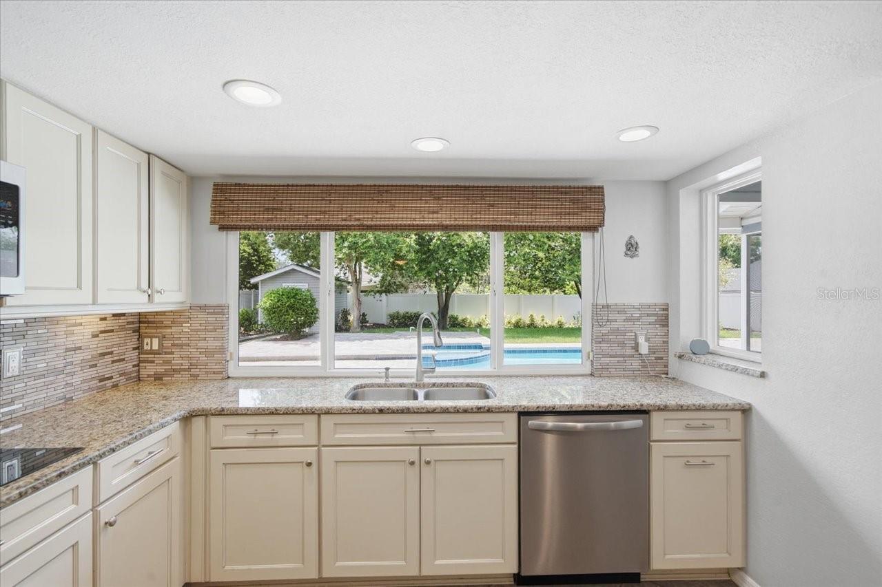 13101 Burnes Lake Dr Property Photo 15