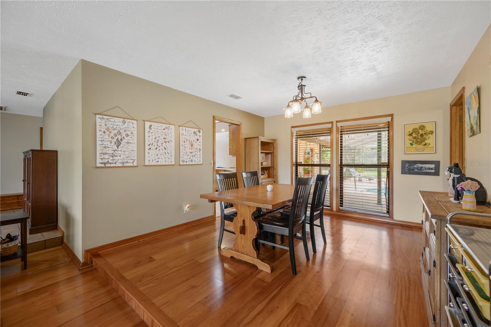 2109 Wheeler Oaks Dr Property Photo 14