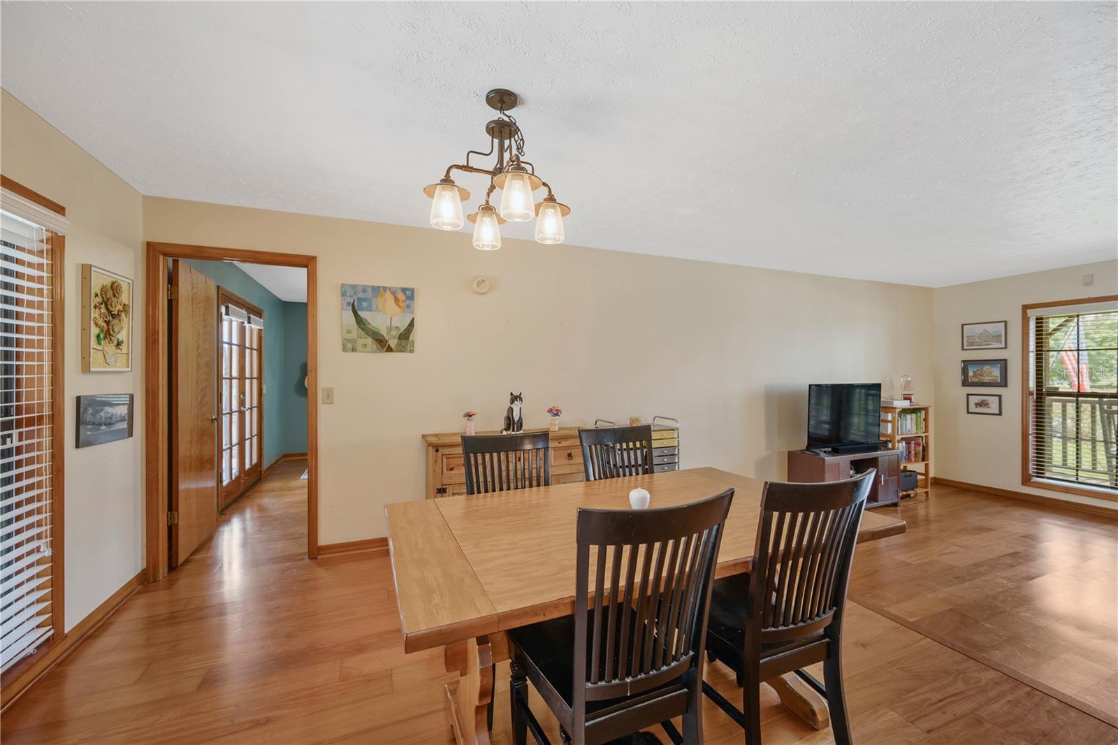 2109 Wheeler Oaks Dr Property Photo 16