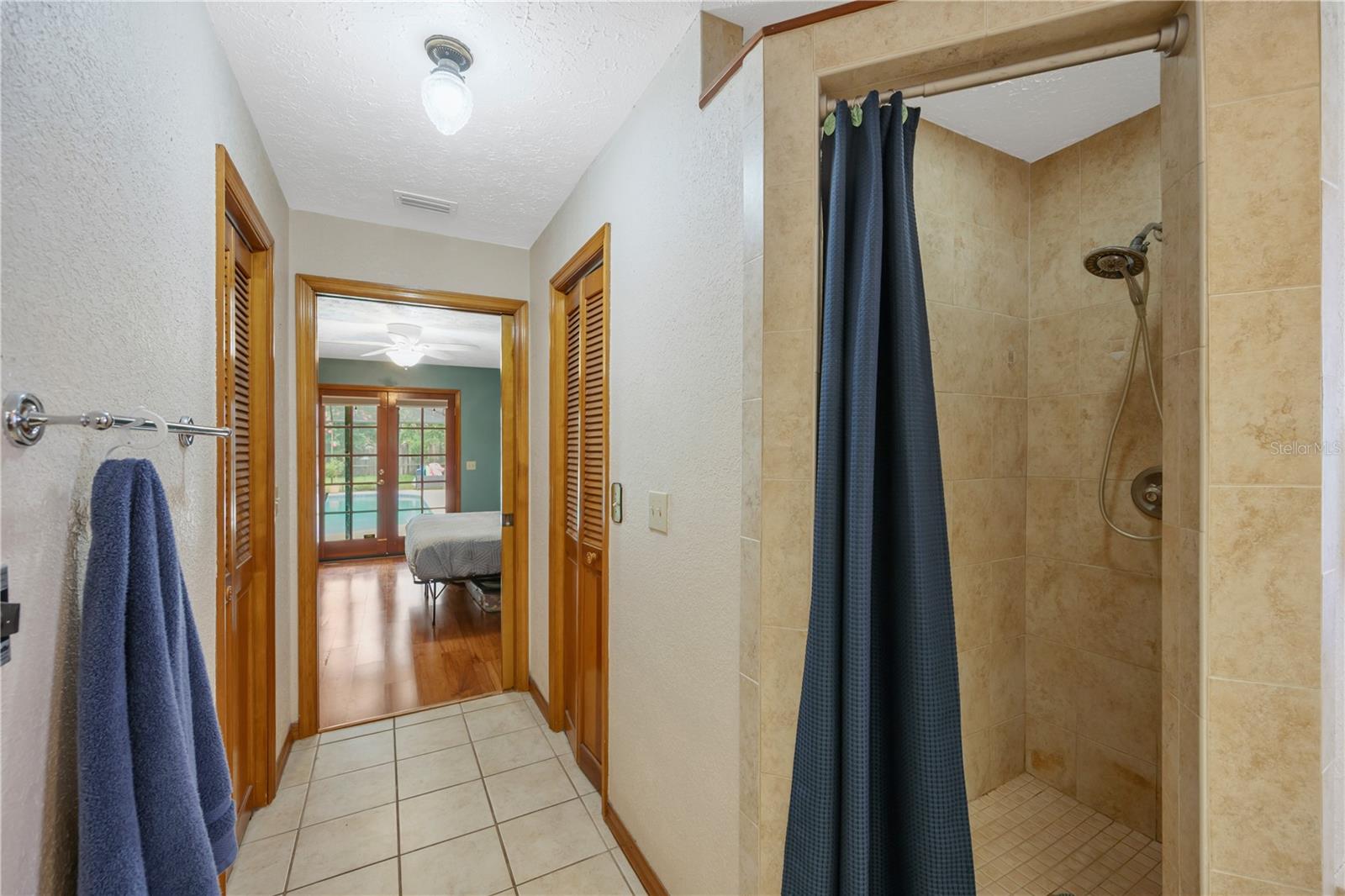 2109 Wheeler Oaks Dr Property Photo 20