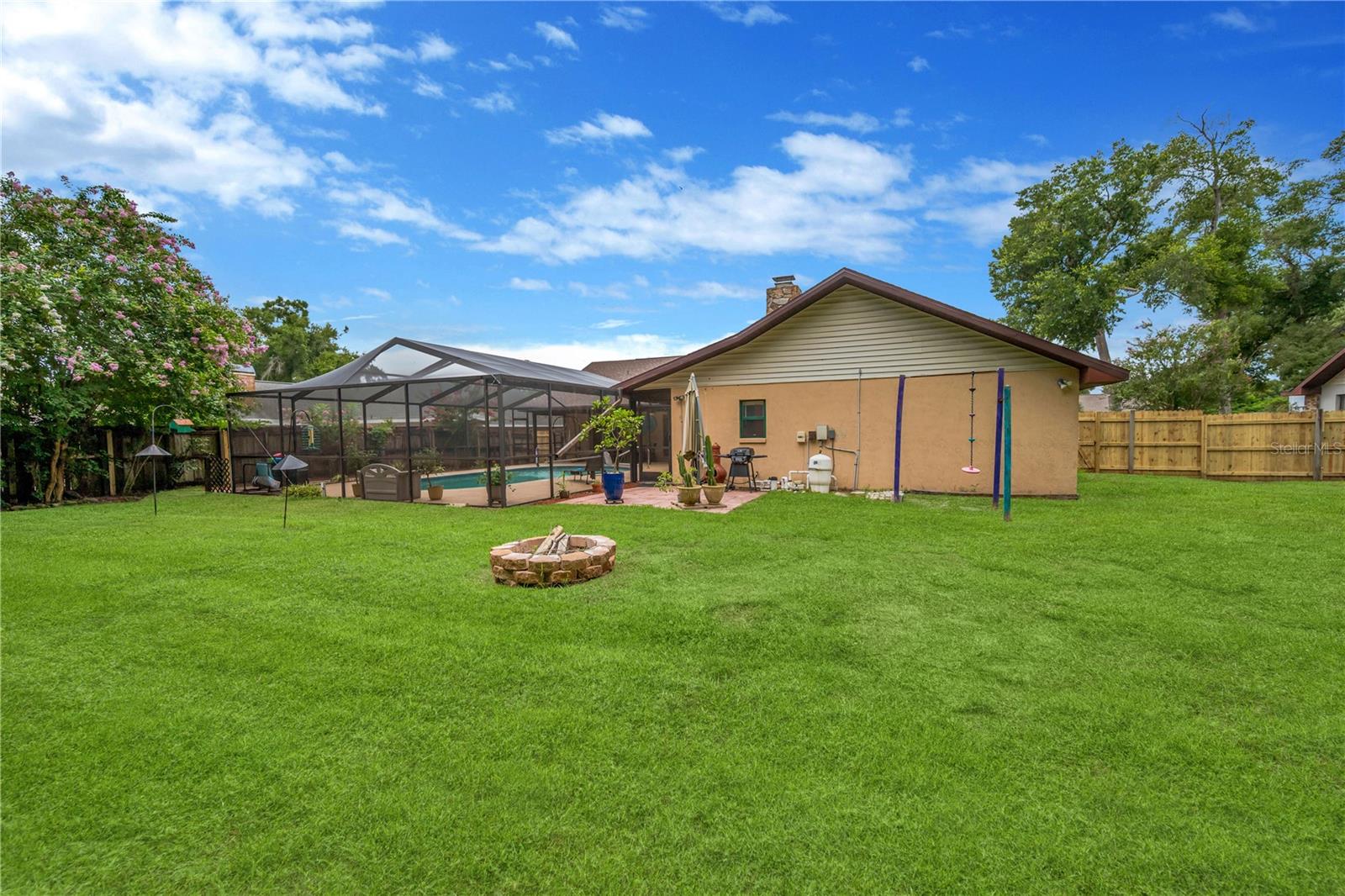 2109 Wheeler Oaks Dr Property Photo 37