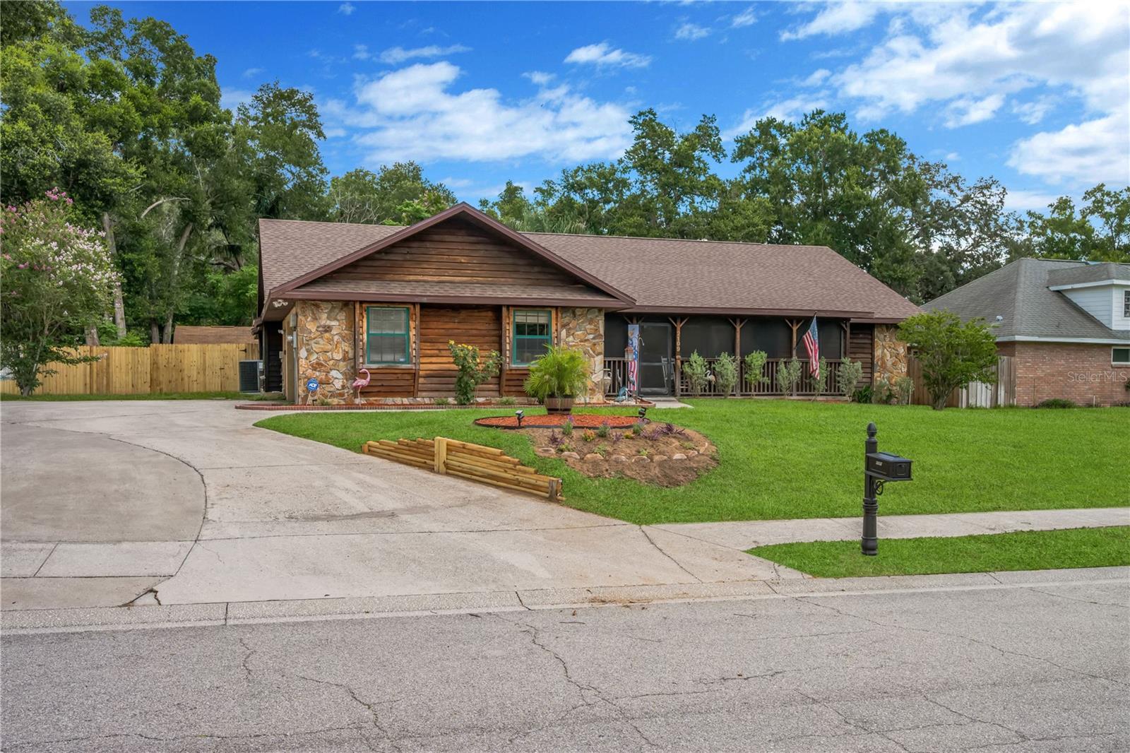2109 Wheeler Oaks Dr Property Photo 43