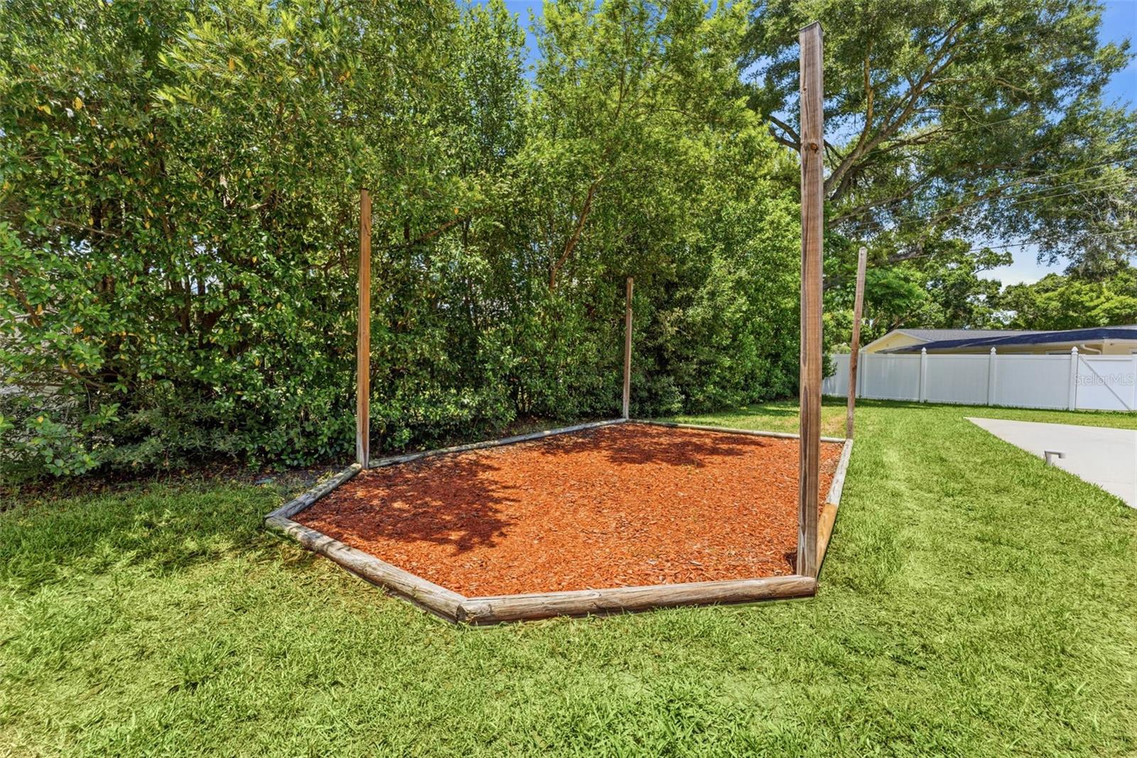 10603 Orange Grove Dr Property Photo 57