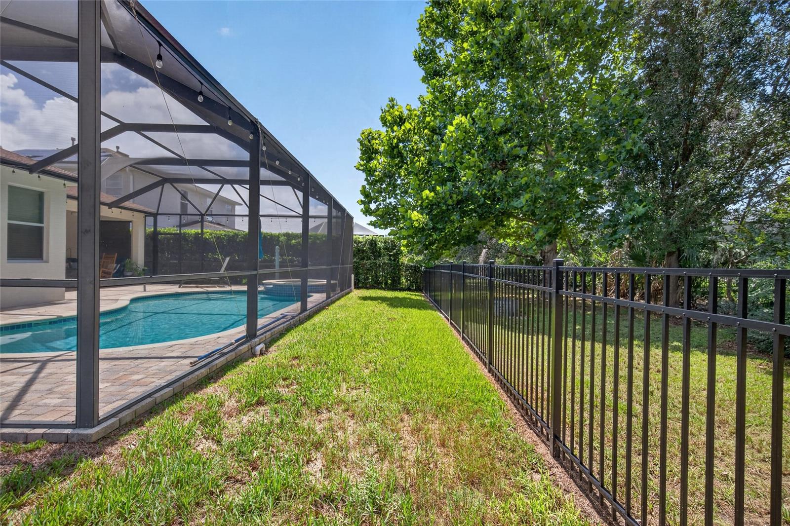 15601 Starling Water Dr Property Photo 53