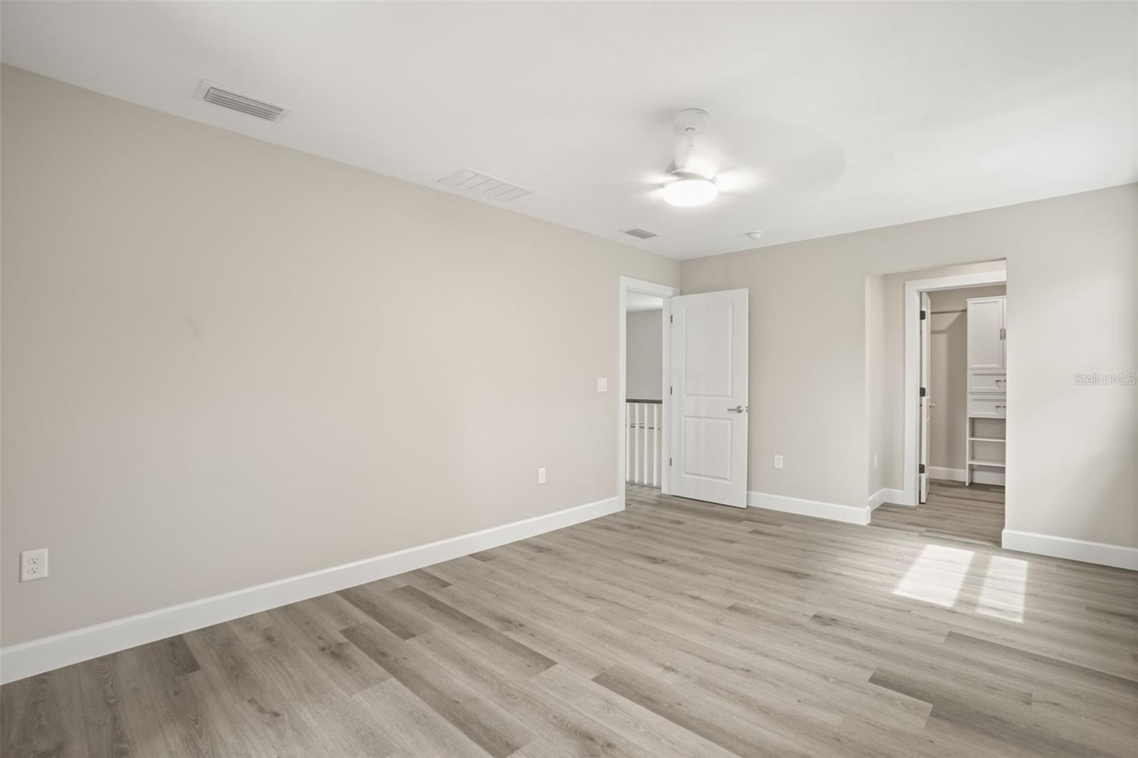 1412 W Harvard St Property Photo 15