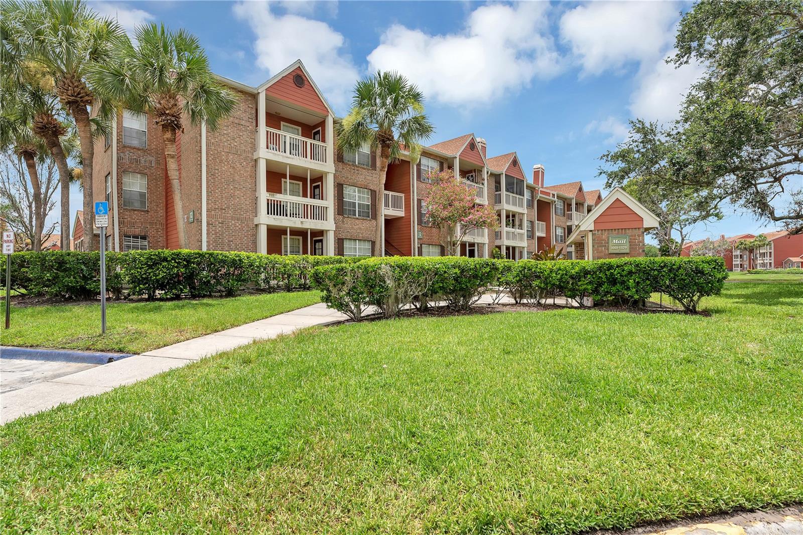 10200 Gandy Blvd N #1205 Property Photo 16