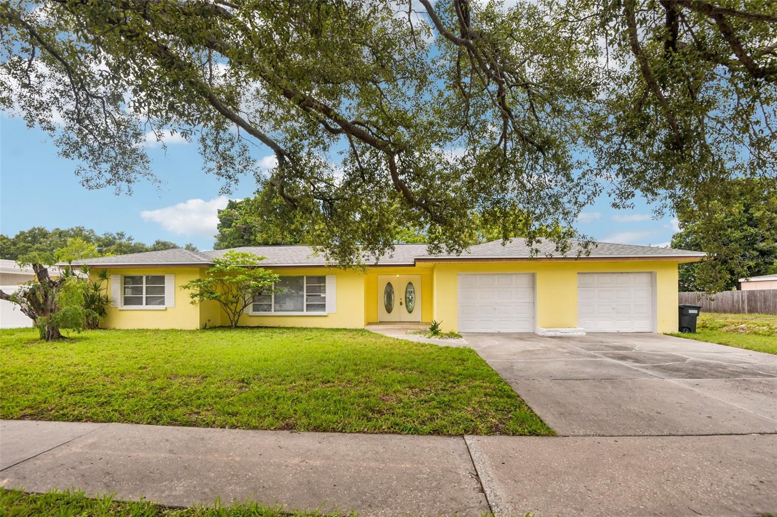 104 S HERCULES AVE