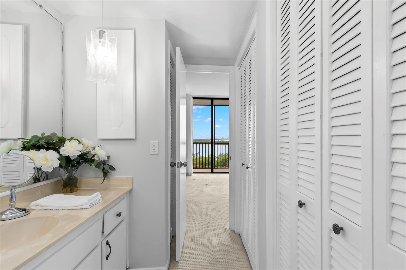 7100 Sunshine Skyway Ln S #704 Property Photo 16