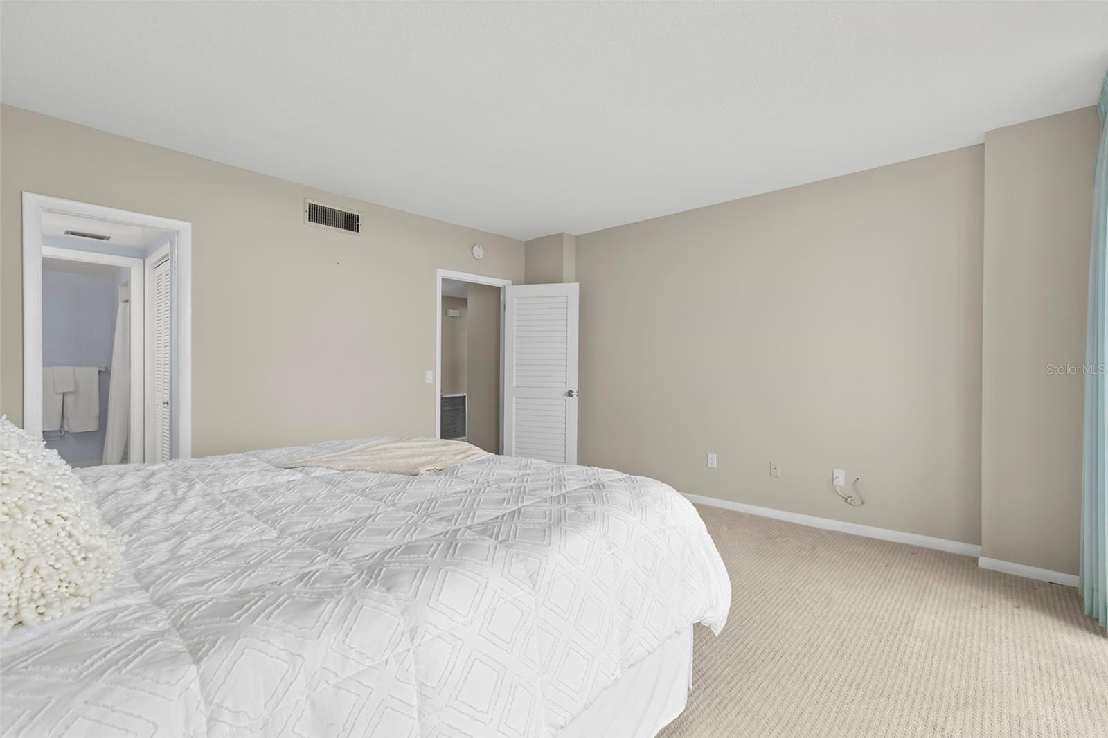 7100 Sunshine Skyway Ln S #704 Property Photo 22
