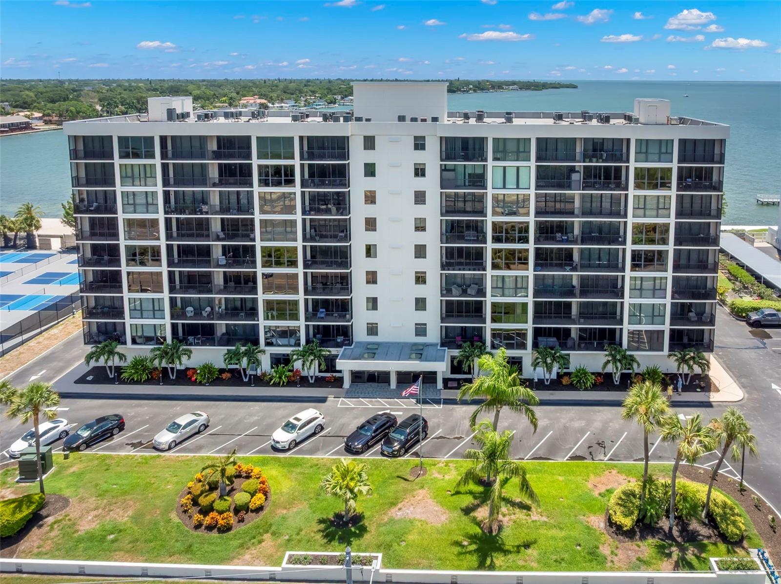 7100 Sunshine Skyway Ln S #704 Property Photo 30