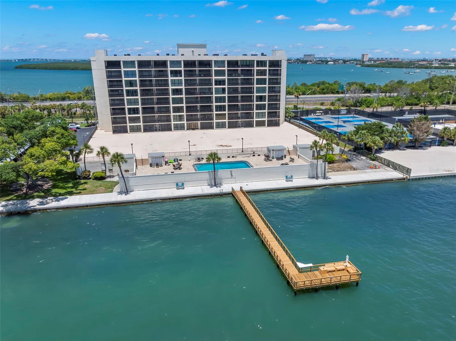7100 Sunshine Skyway Ln S #704 Property Photo 32