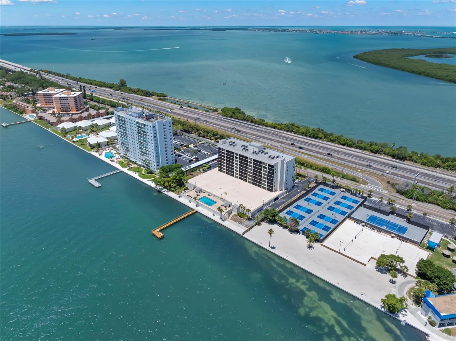 7100 Sunshine Skyway Ln S #704 Property Photo 35