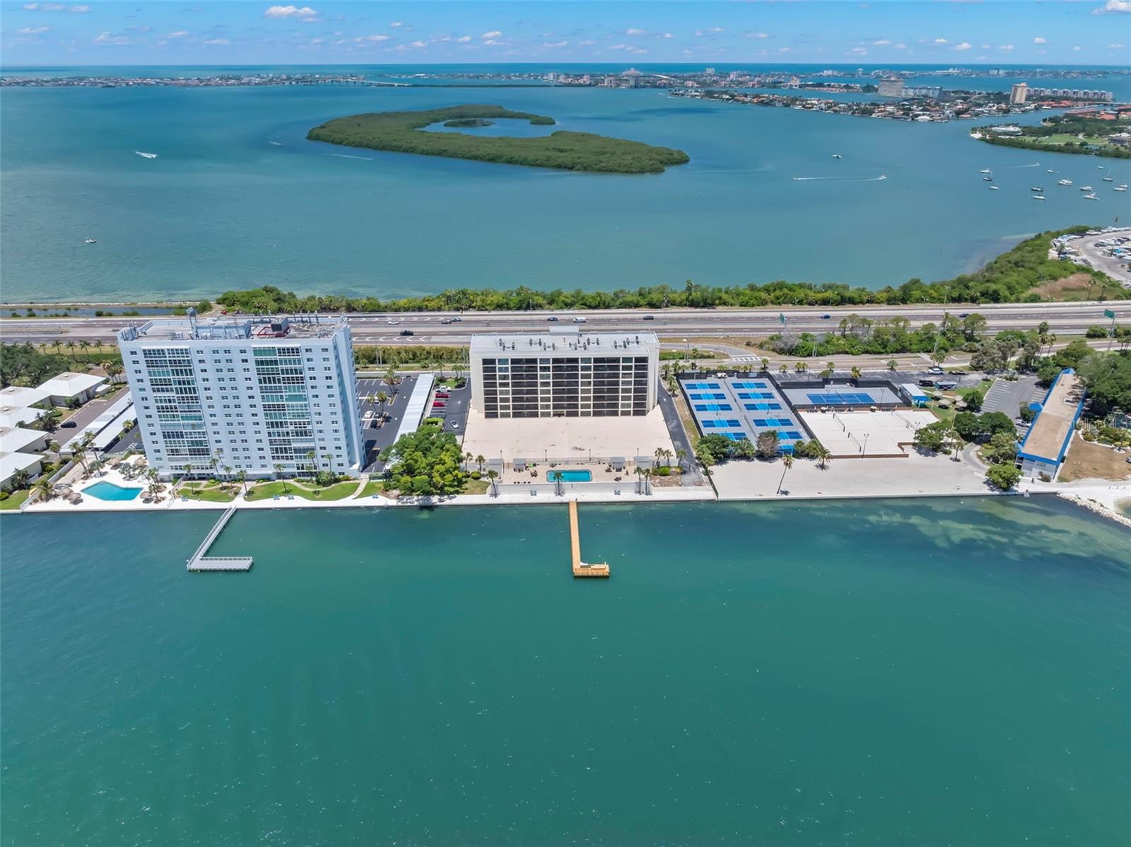 7100 Sunshine Skyway Ln S #704 Property Photo 36