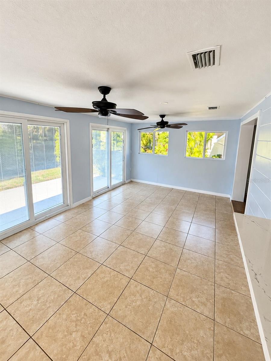 3631 Grayton Dr Property Photo 19
