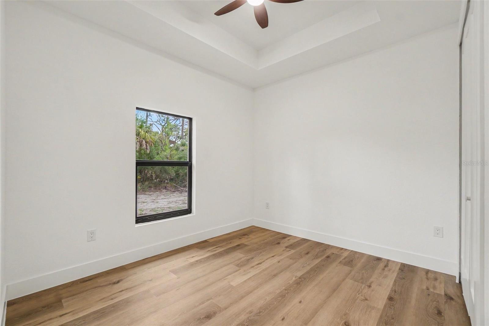 1059 Madeira St Property Photo 21